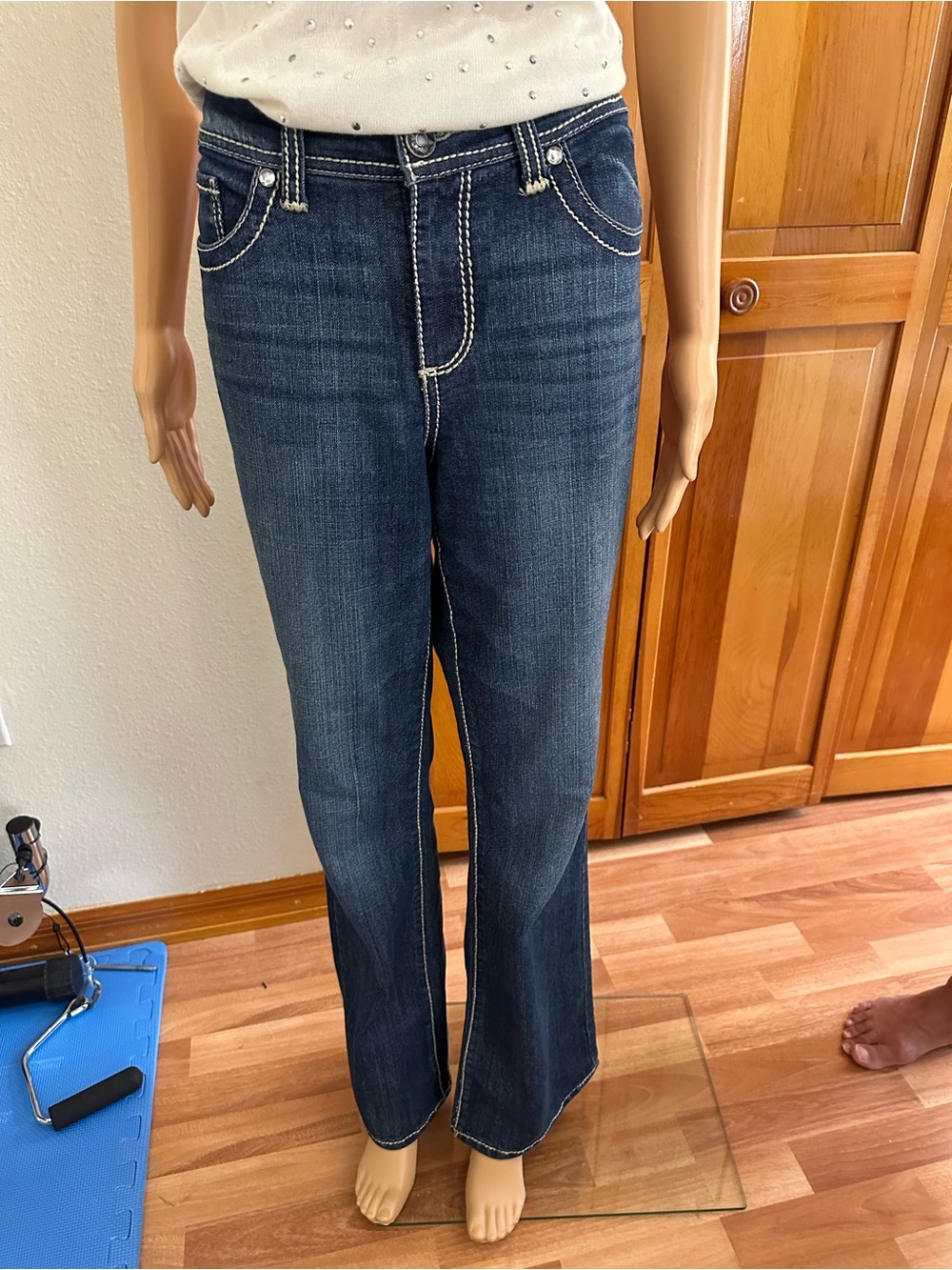 Vintage America Dark Blue Flare Jeans with Contrast Stitching